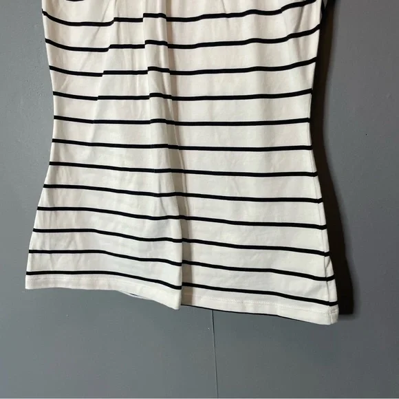 Loft Striped White and Black Women's Sleeveless Top size SP - Picture 3 of 8